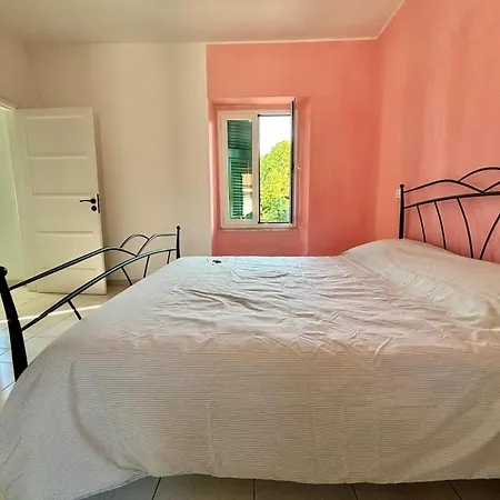 Sobborgo Emiliano 55 Sarzana